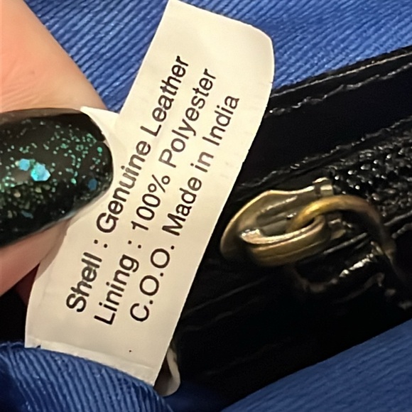 Multicolor Crossbody Bag - Picture 10 of 12